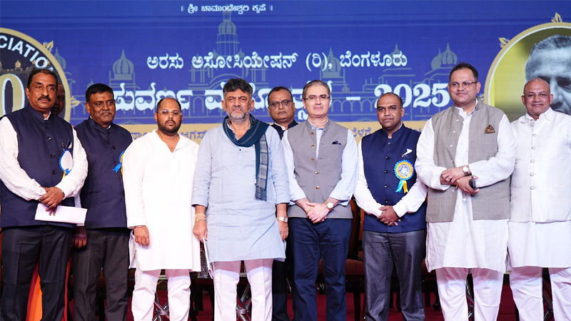 DK Shivakumar 13