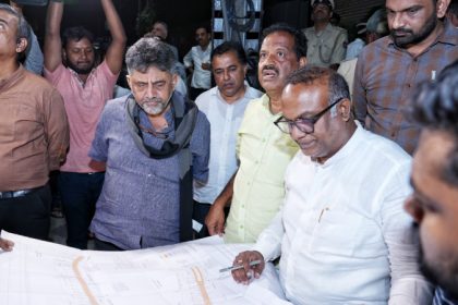 DK Shivakumar Bengaluru Potholes Check