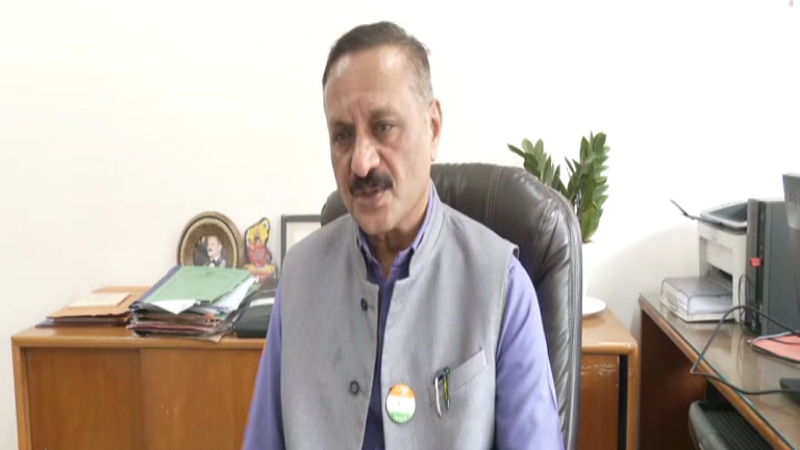 DR.SANJAY