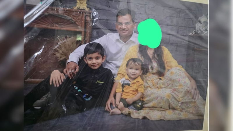 Surat Father Childrens Suicide