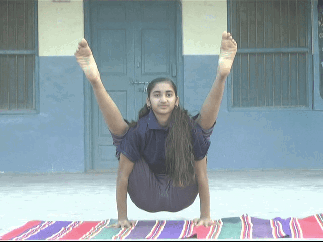 BGK YOGA SADHAKI 14