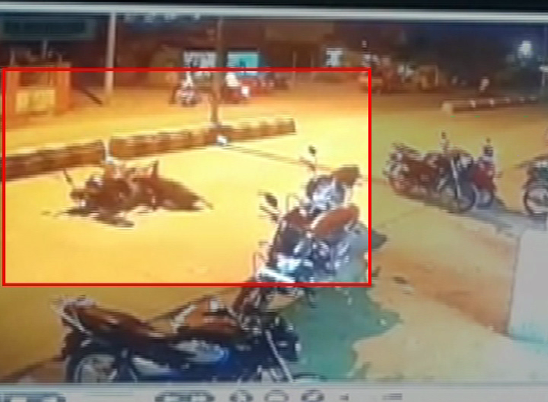 BIJ LIVE ACCIDENT 12