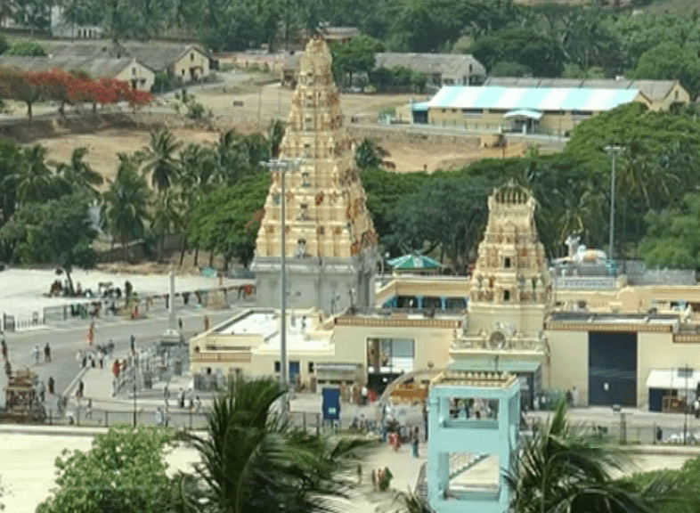 CNG TEMPLE 14