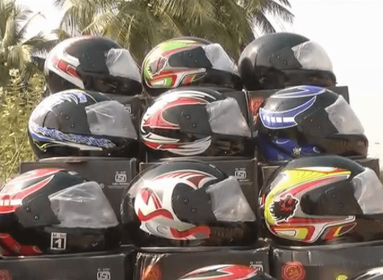 HELMET 8