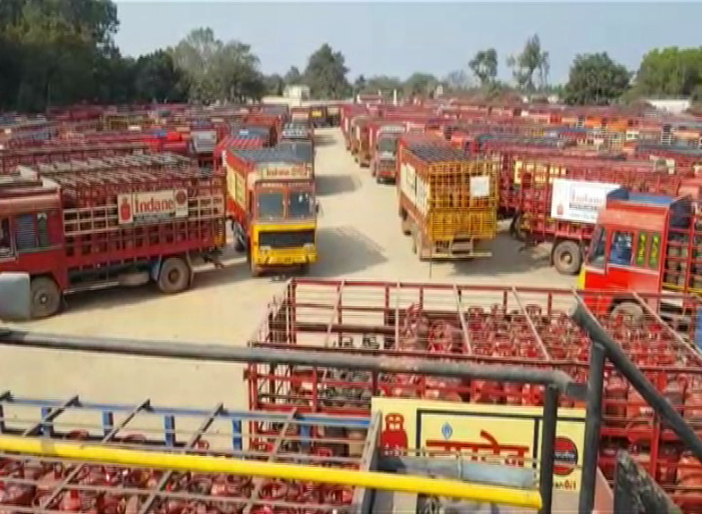 LORRY STRIKE 6