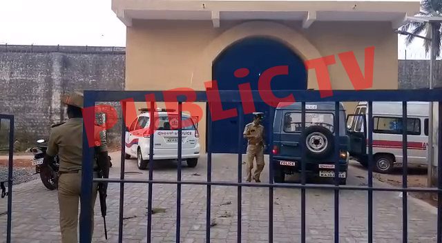 MNG JAIL FIGHT 7