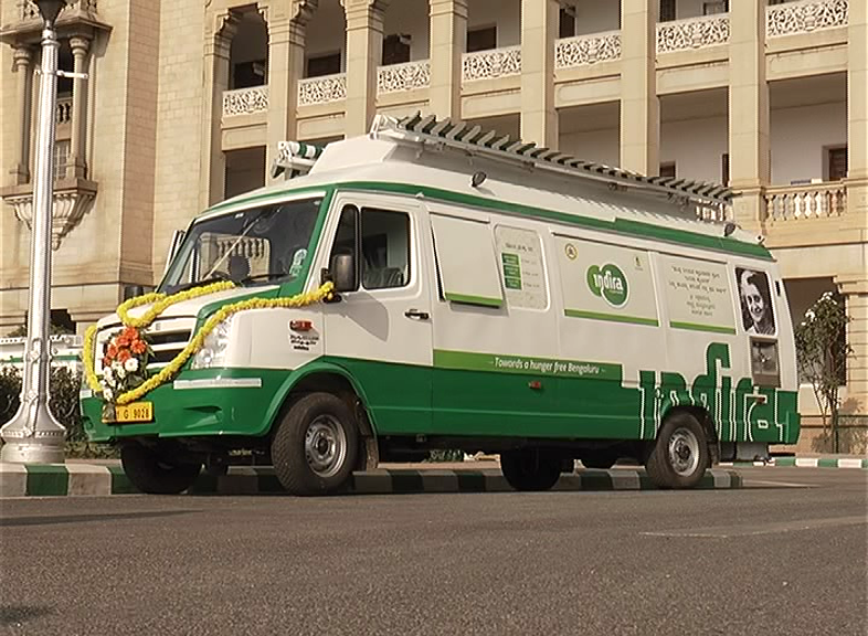MOBILE CANTEEN 4