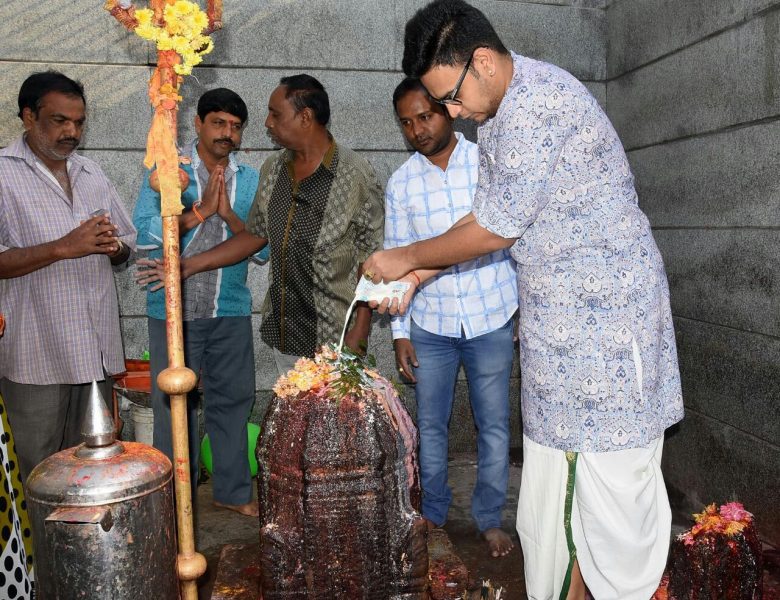 MY YADUVEER WODEYAR 1