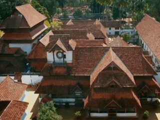 Nagavalli Vs Aptamitraru 8 small