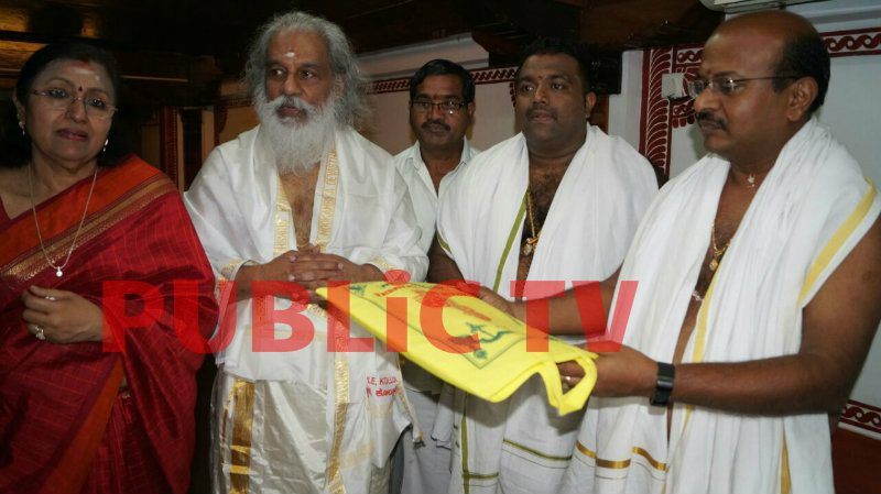 Yesudas Kollur Sri Mookambika temple 4