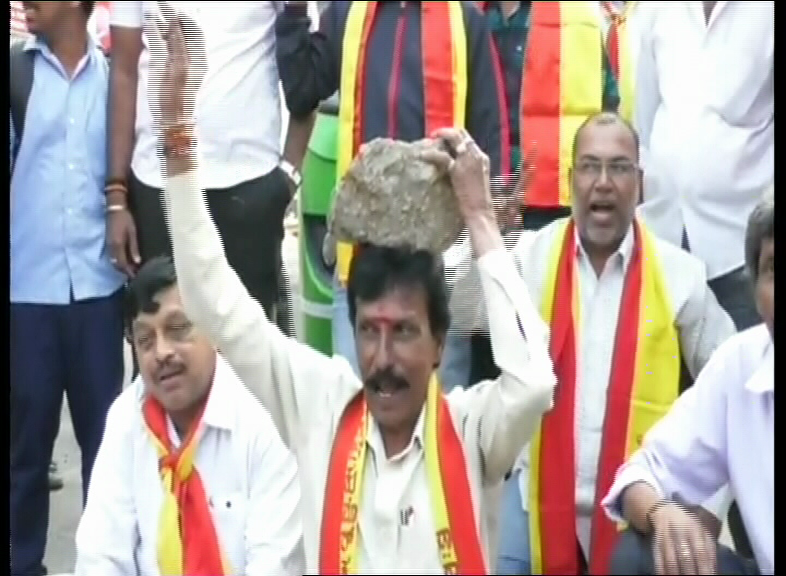 mys pratap simha 4