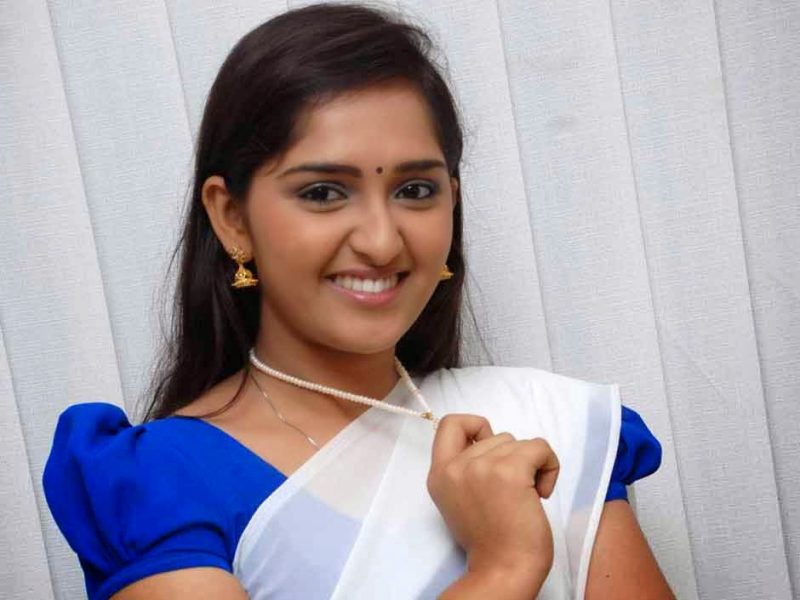 01Sanusha 06 22 Stills 004