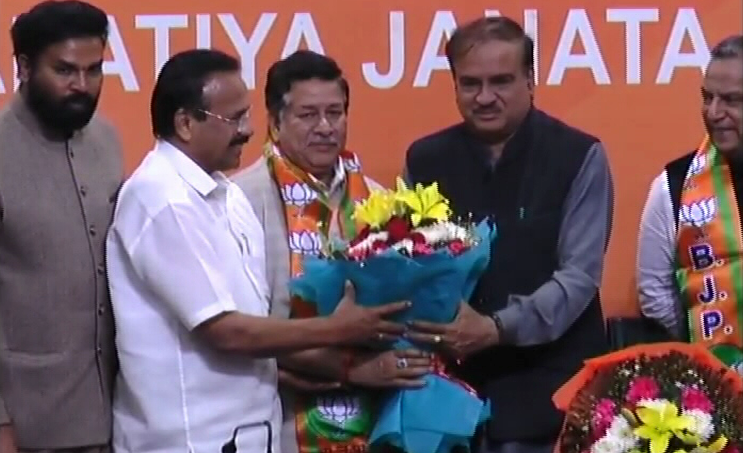 BP DHL GAVIPPA JOIN BJP 01 11