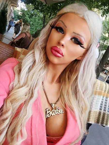 Barbie 8