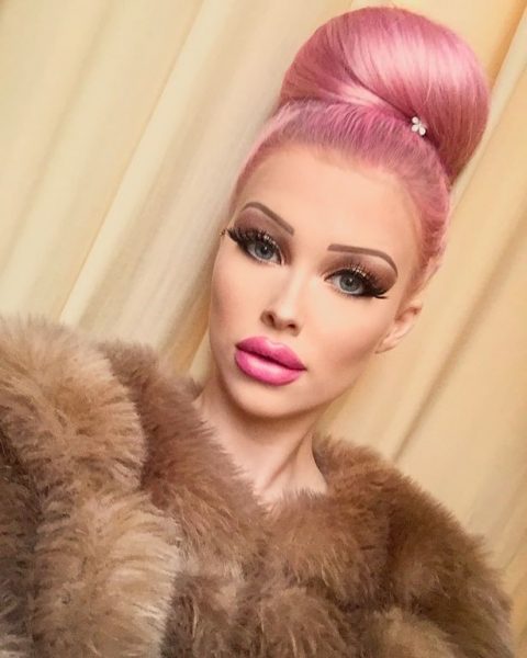 Barbie 9