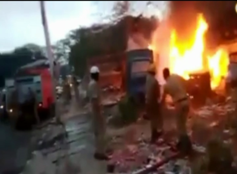 CAR FIRE 9