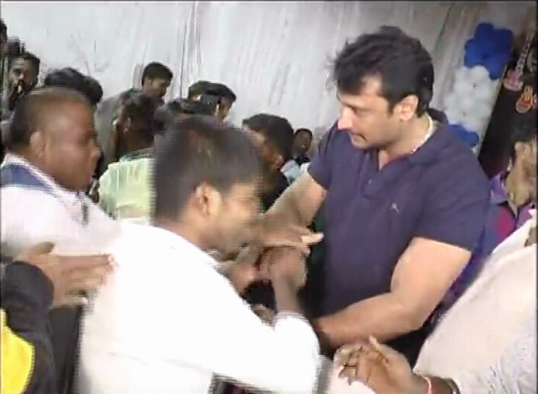 DARSHAN BIRTHDAY 4