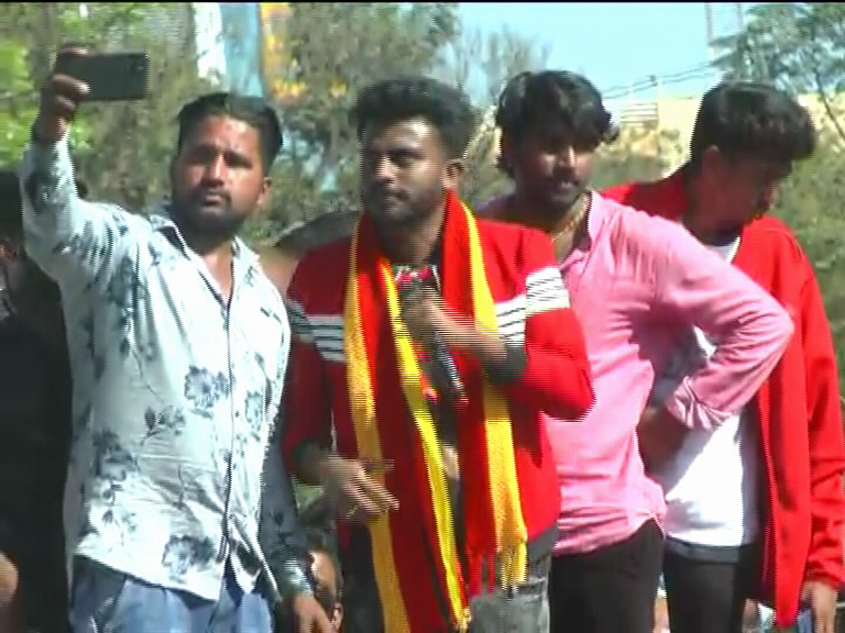 HSN CHANDAN SHETTY 1