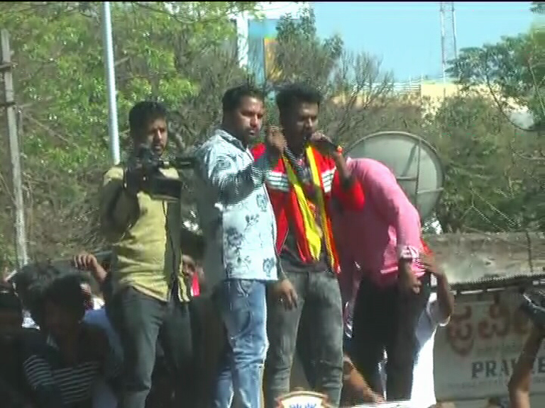 HSN CHANDAN SHETTY 5