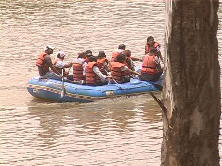 RAFTING 4
