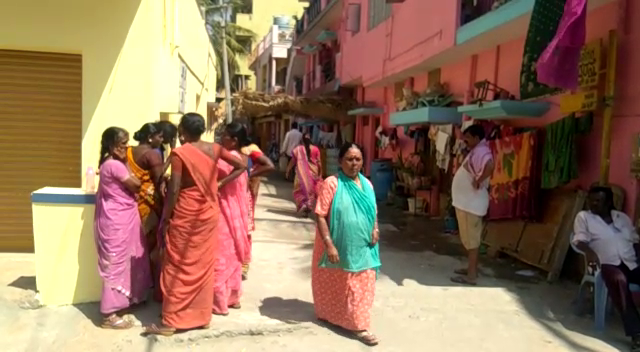 ಮಕ್ಕಳಿಬ್ಬರಿಗೆ ಬೆಂಕಿ ಹಚ್ಚಿ ತಾನೂ ಸೀಮೆ ಎಣ್ಣೆ ಸುರಿದುಕೊಂಡು ಮಕ್ಕಳನ್ನು ತಬ್ಬಿಕೊಂಡ ತಾಯಿ 9 SUICIDE