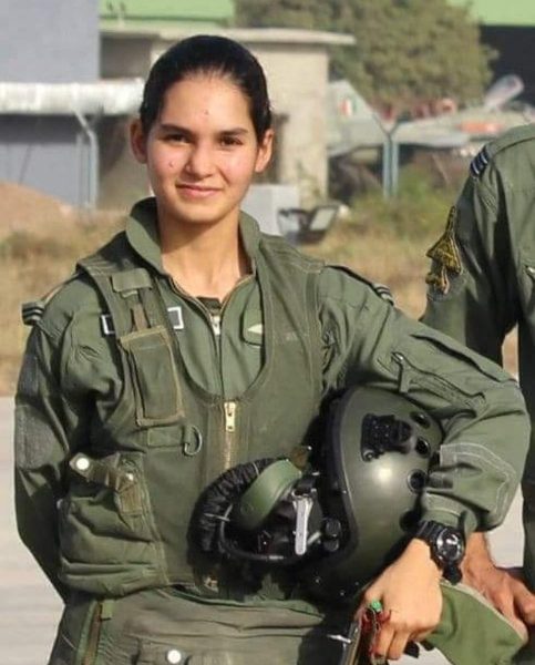 avani 11