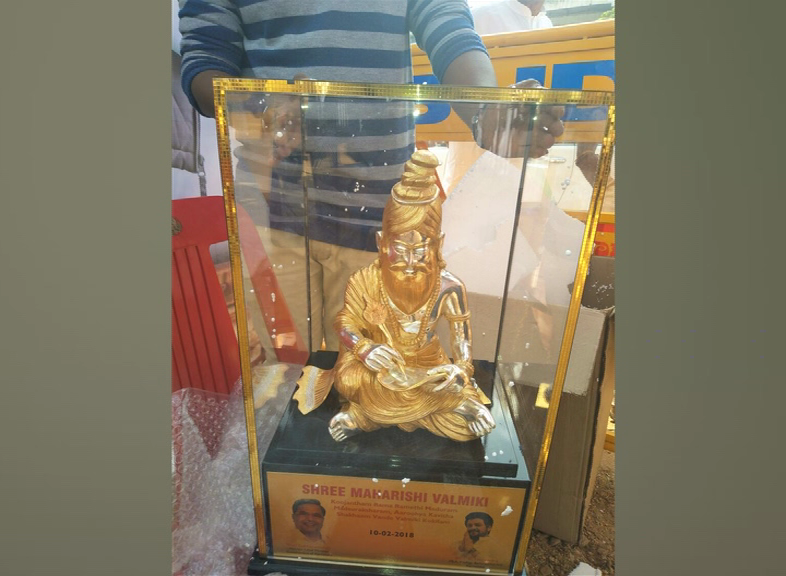 gold gift 2