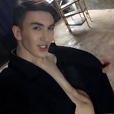 ilay 8