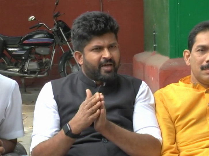 pratap simha 1