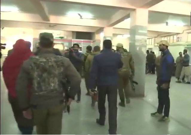 srinagar hospital