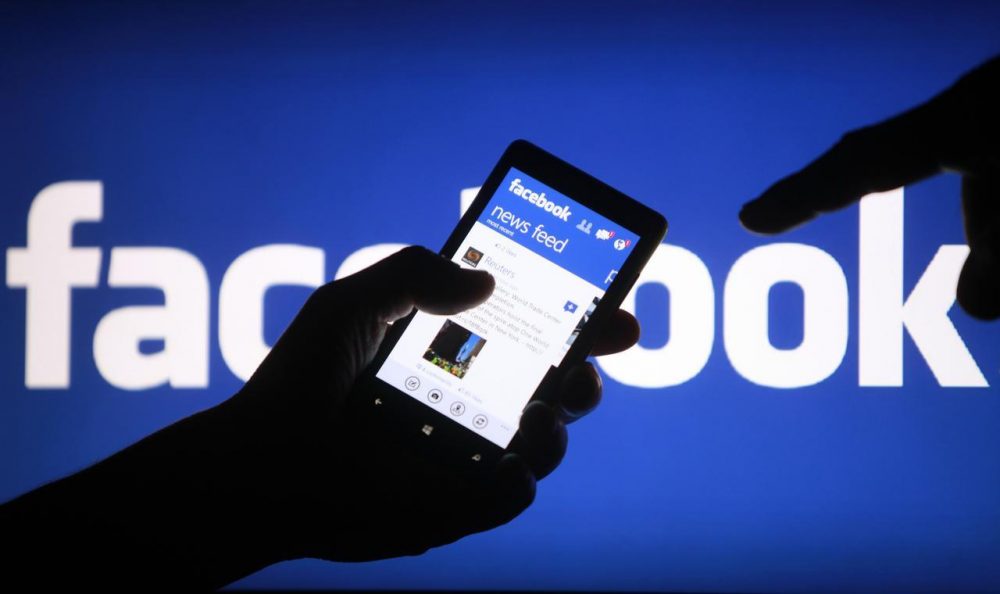 FACE BOOK
