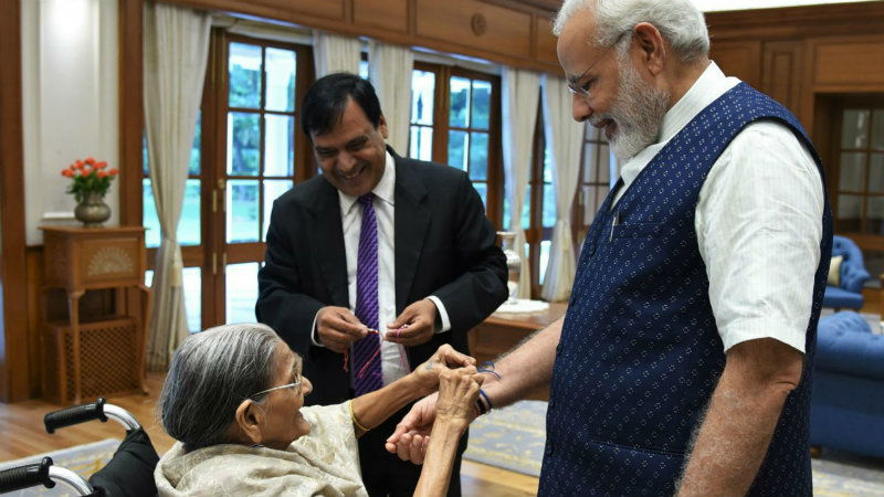 Rakhi Modi1