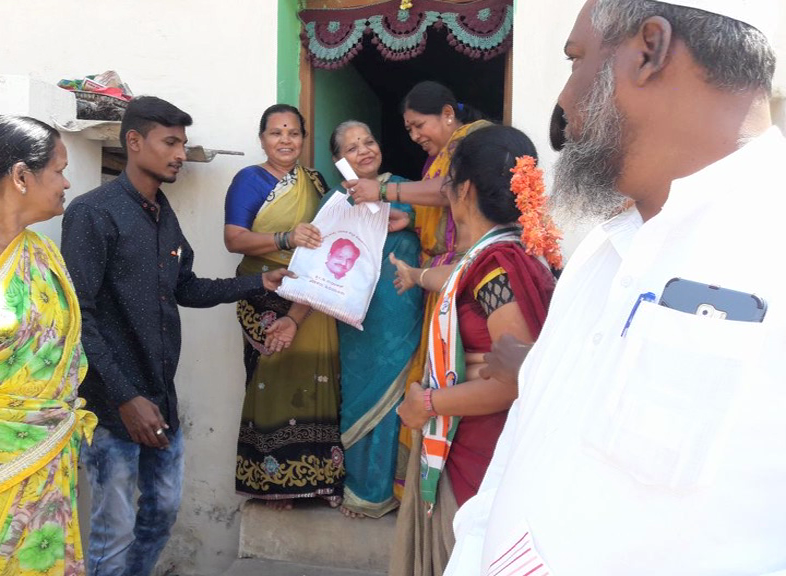 mla sudhakar gift 4