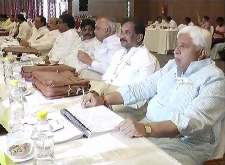 CONGRESS 3