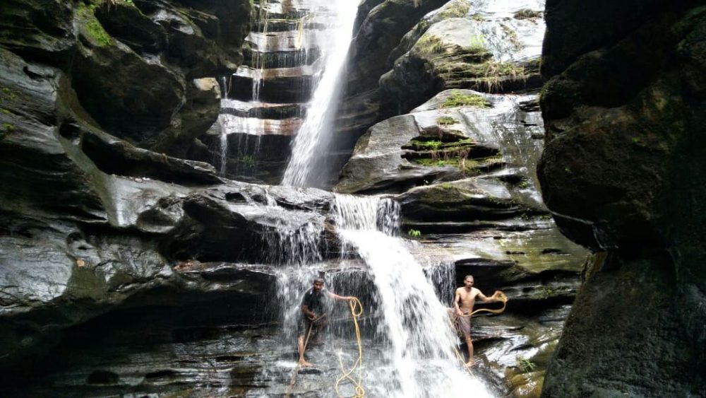 Falls