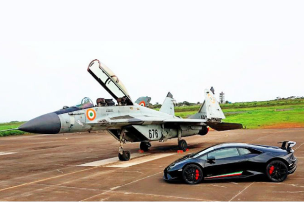 MiG29 Lamborghini Huracan Performante main