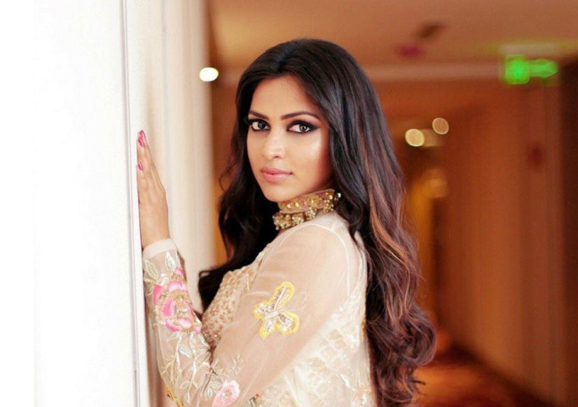 amala paul 825
