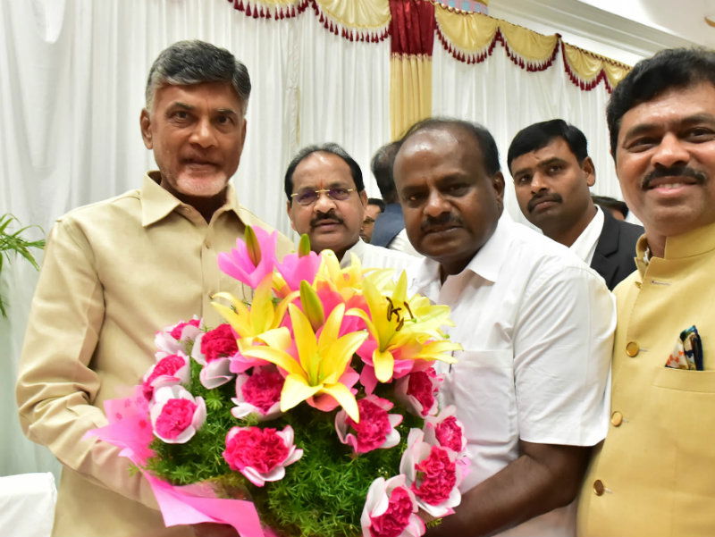 chandra babunaidu and hd kumaraswamy