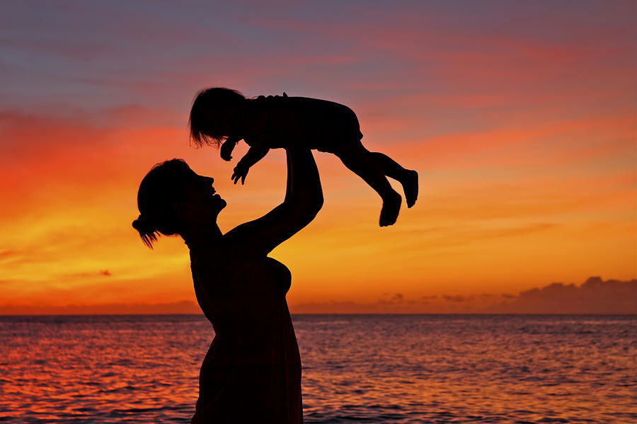 mother and child sunset silhouette vince cavataio