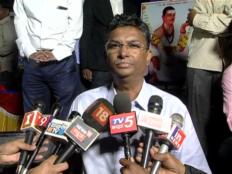satish jarakiholi