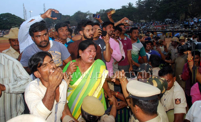 Ambi Fans 9