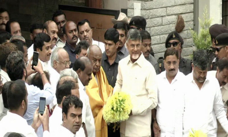 chandrababu naidu HDD HDK 1