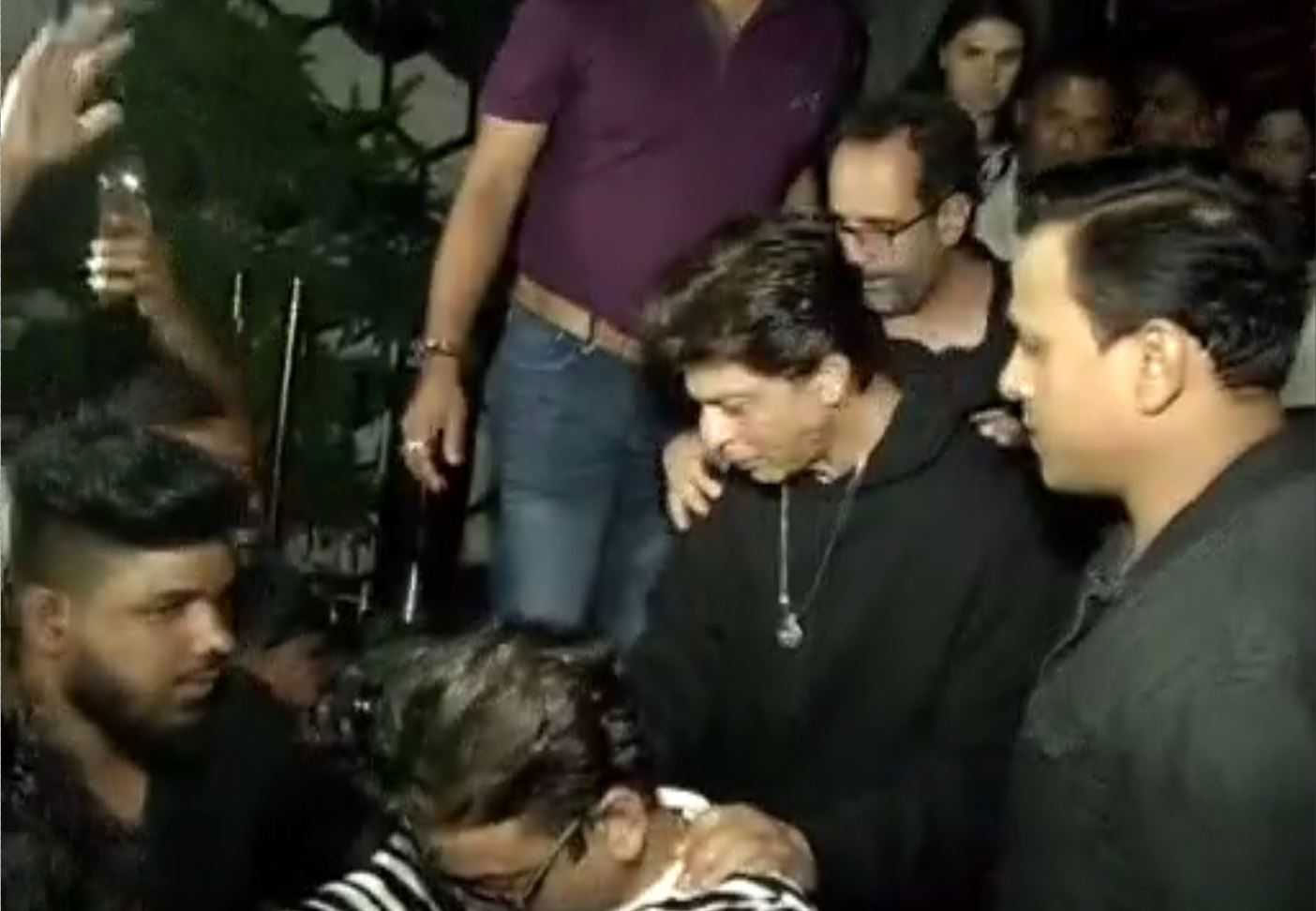 shahrukh khan party 2