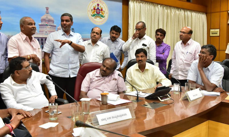 sugar factory owners HDK Meeting 2