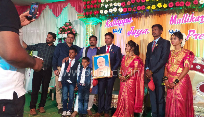 CKD Modi Photo Gift 1 copy