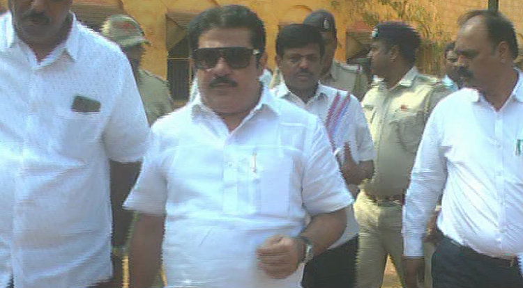 Zameer ahmed HVR 1