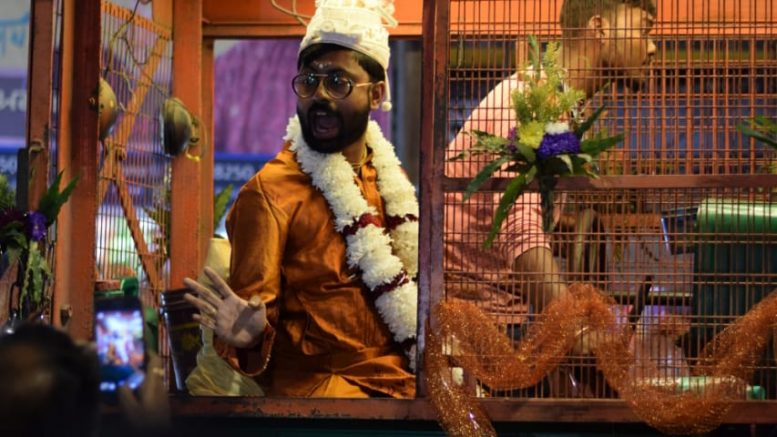 groom entry