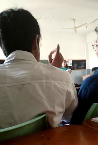 student awaz 2