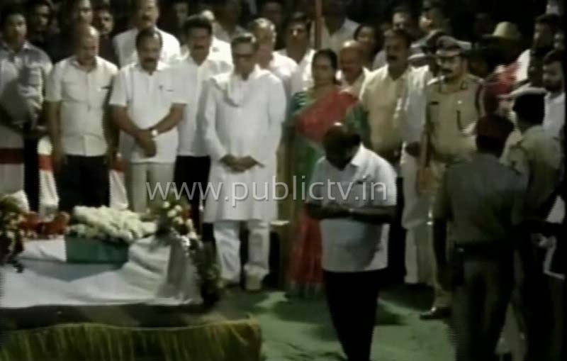 MND Yodha funeral 4