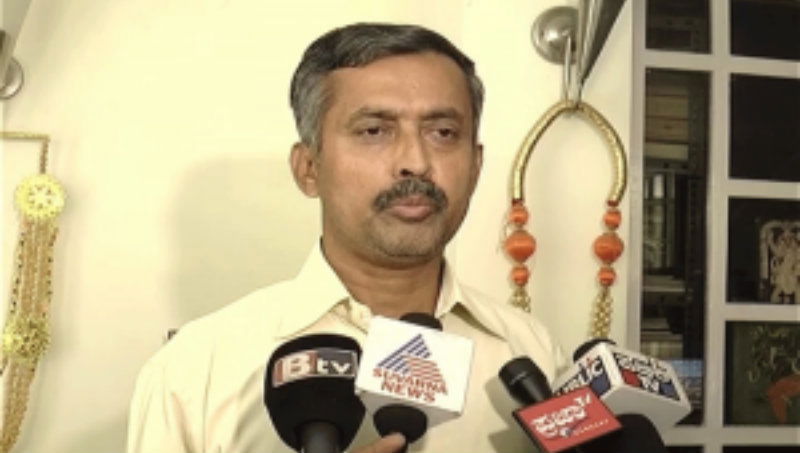 V. Shashidhar 1